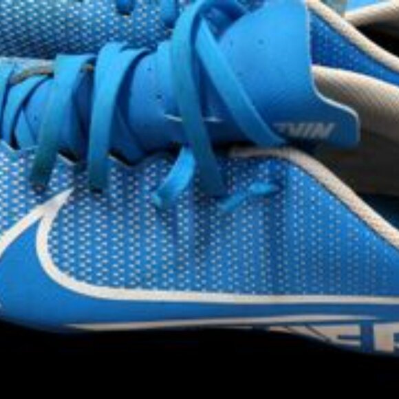 Men's Nike Cleat Soccer or Football Sport Shoes Just Do It Blue White Size 9 - Picture 9 of 11